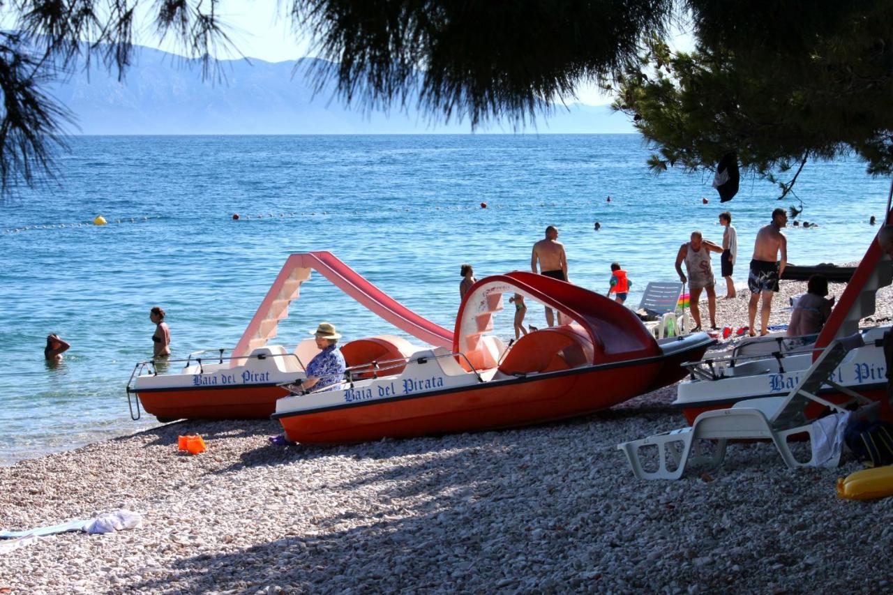 Apartments By The Sea Podaca, Makarska - 13974 المظهر الخارجي الصورة